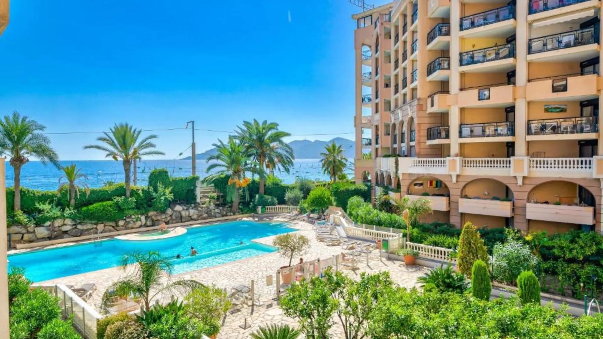 Residence La Palme D'Azur - Cannes France