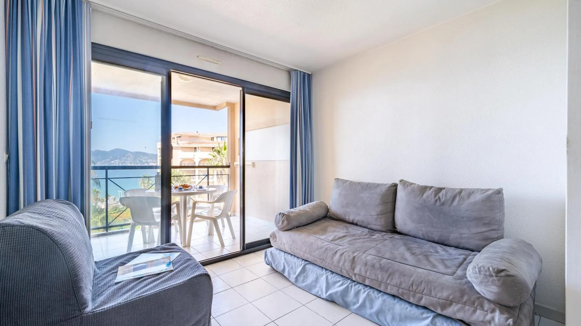 Residence La Palme D'Azur - Cannes 0*,  France