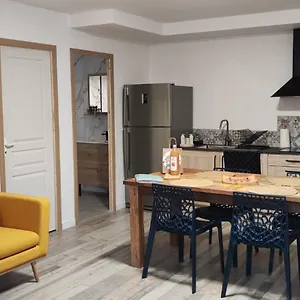 Hébergement de vacances Maison_du_sud_13140, Miramas
