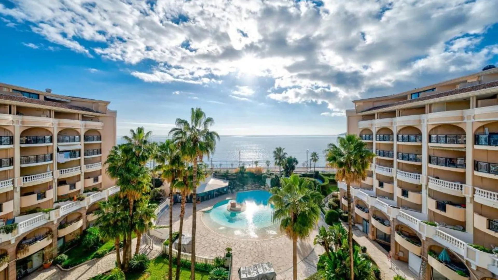 Residence La Palme D'Azur - Cannes 0*,